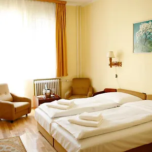 Bara Gellért Szálloda Budapest