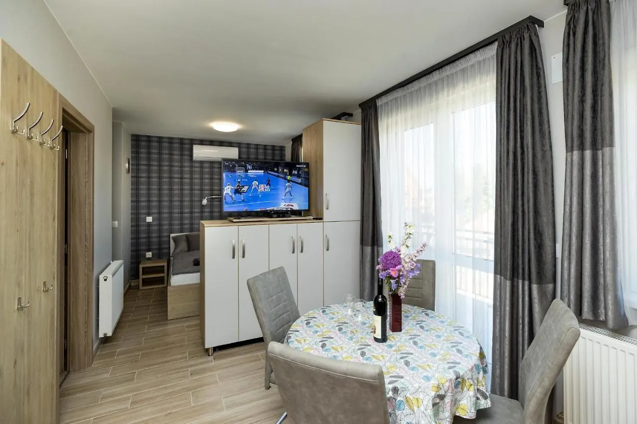 Star Apartman Eger 0*,