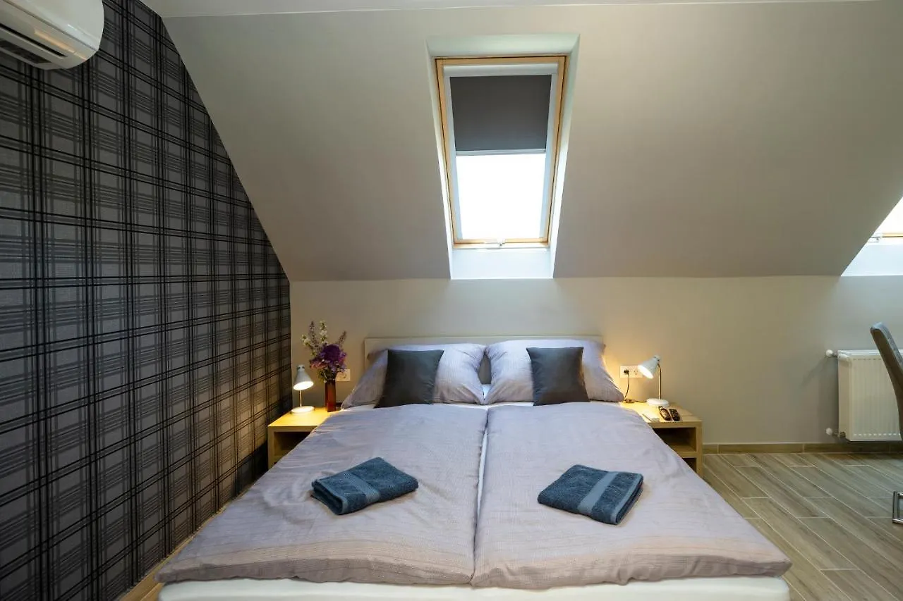 Star Apartman Eger